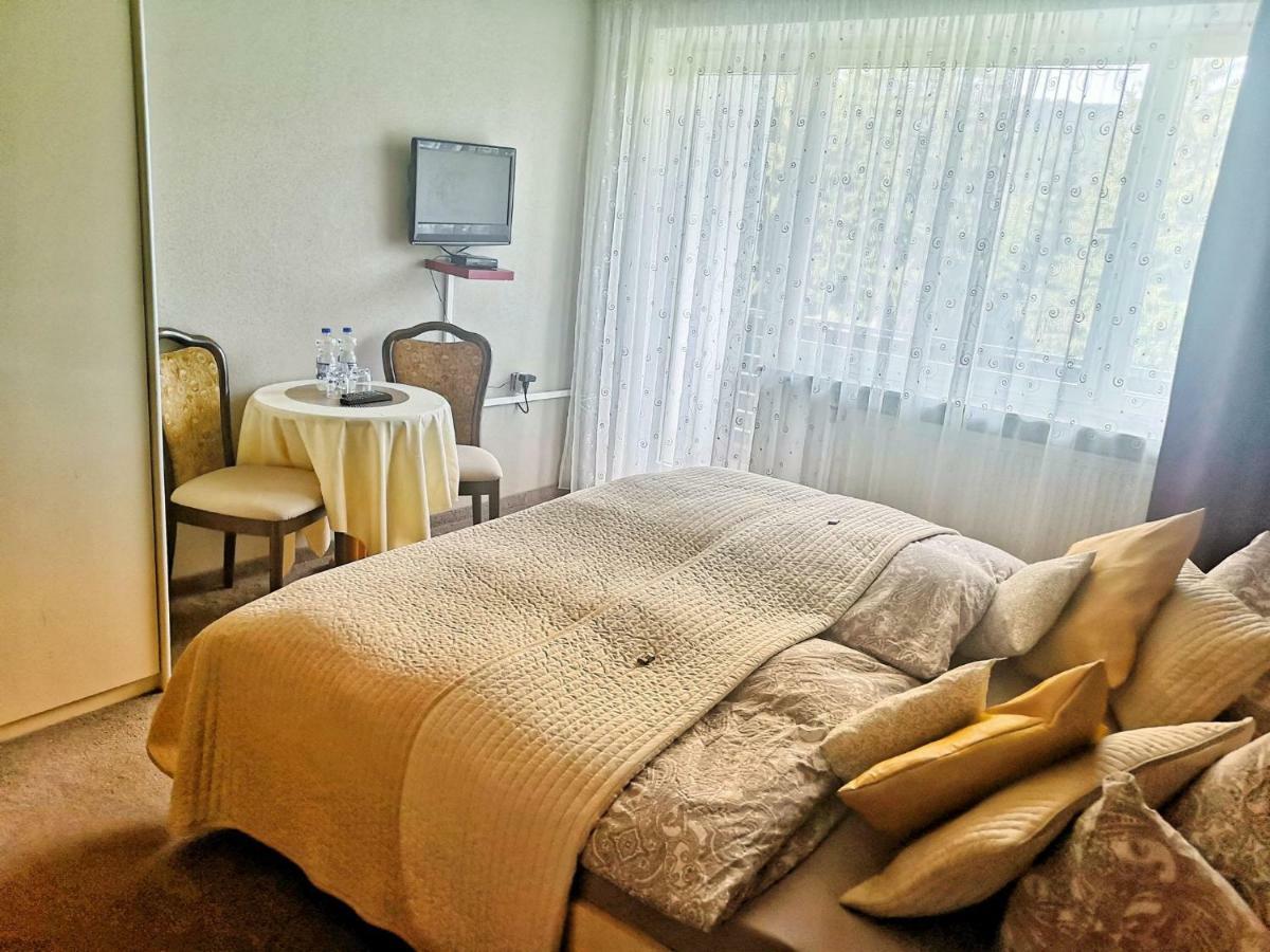 Hotel Pension Waldbaude Warmensteinach Buitenkant foto